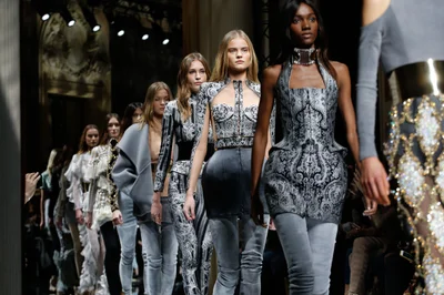 Look 35